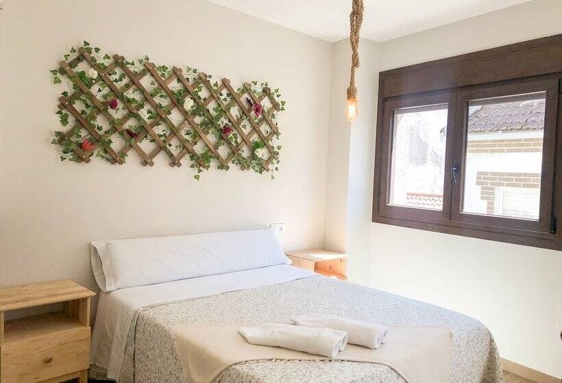 غرفة قياسية رباعية, Villa Galicia