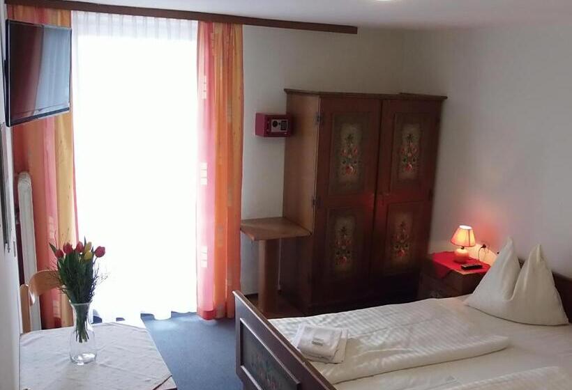 バルコニー付きスタンダードルーム, Götschlhof