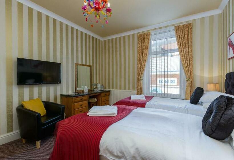 Номер Superior, Adelaide Lodge   Town Centre   Opposite Winter Gardens