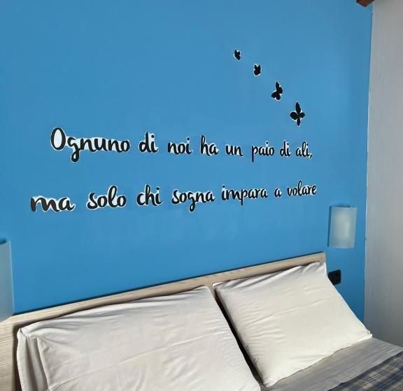 Номер Стандарт с Террасой, Color House Malpensa B&b