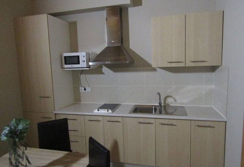 Апартаменты 1 Спальня, Apartamentos Giuliano