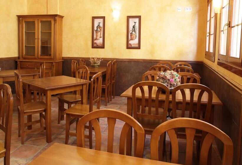 Номер Стандарт Индивидуальный, Hostal Villa De Navarrete