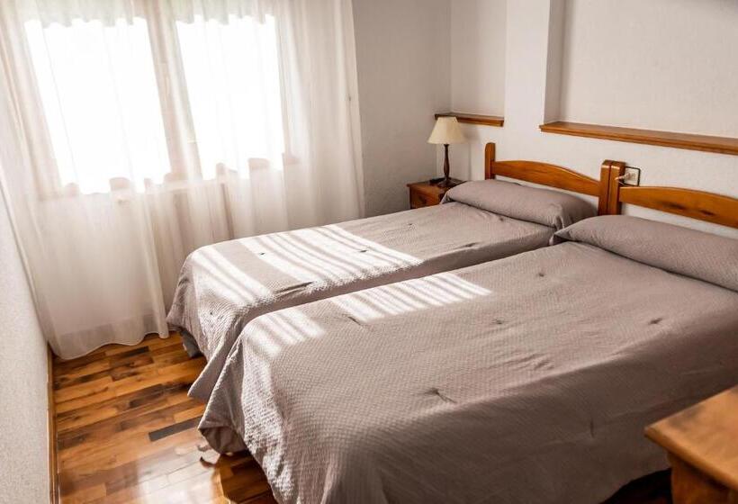 Номер Стандарт, Hostal Restaurante Ventasierra