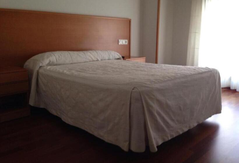 スタンダードルーム, Hostal El Poligono