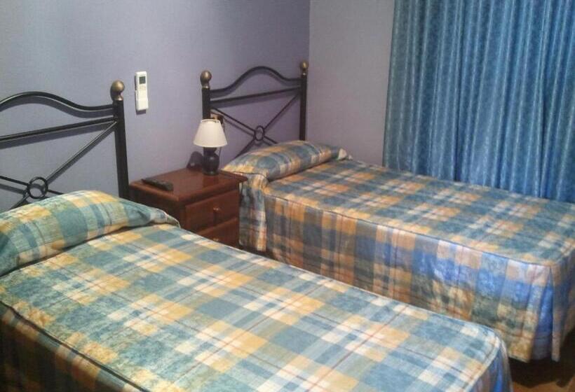 Номер Стандарт, Hostal Can Barrina