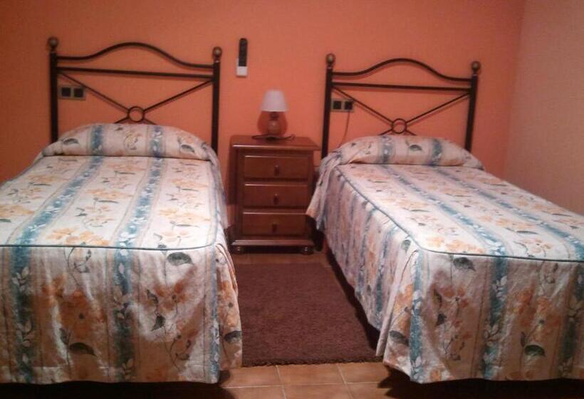 Номер Стандарт, Hostal Can Barrina