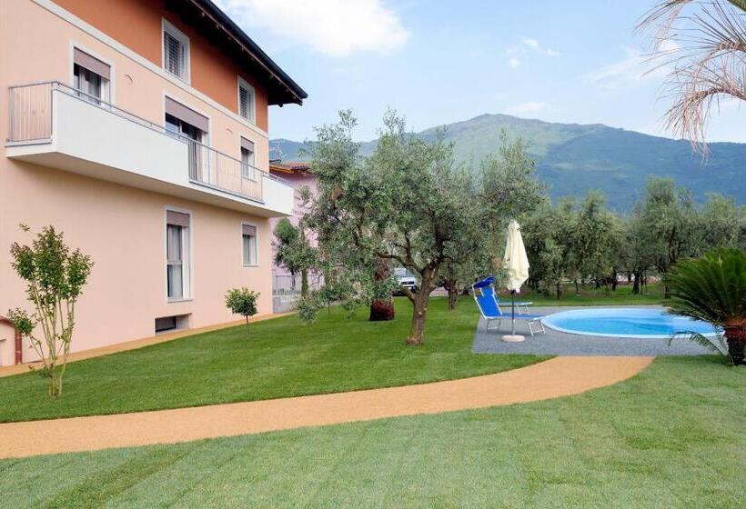 침실 1개 풀장 전망 아파트, Agritur Il Melograno