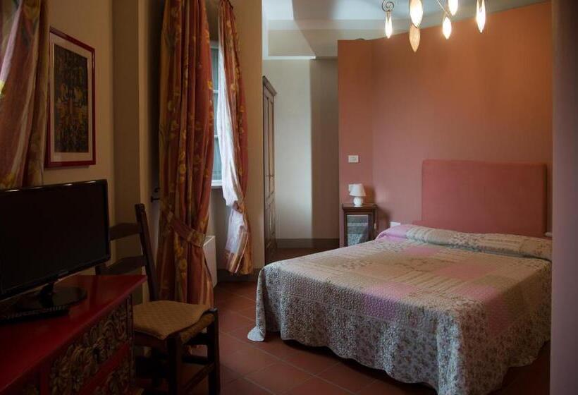 Номер Стандарт, Golf Club Bellosguardo Resort