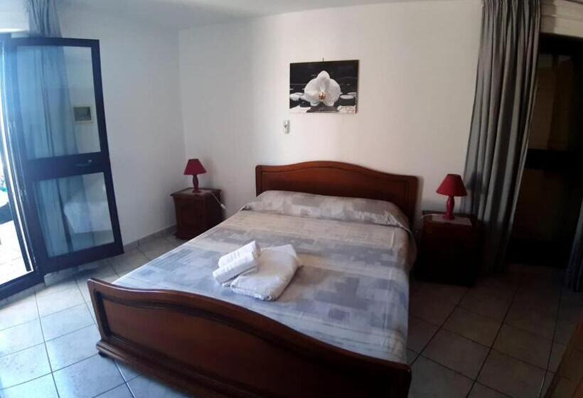 Номер Superior, La Palma Residence Torre San Giovanni