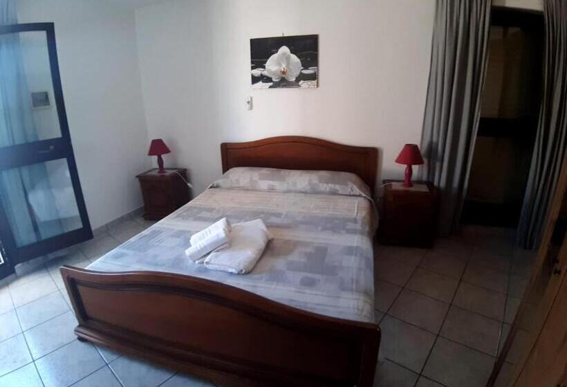 Номер Superior, La Palma Residence Torre San Giovanni