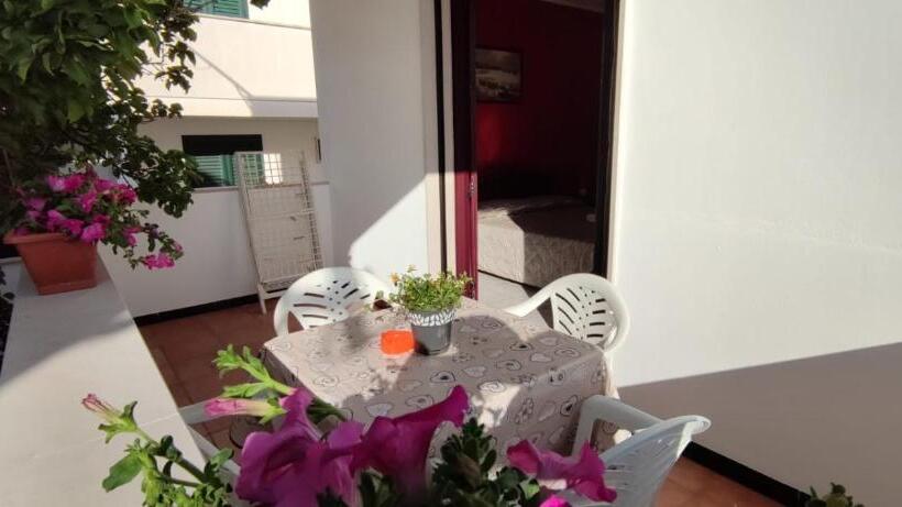 Номер Стандарт с Террасой, La Palma Residence Torre San Giovanni