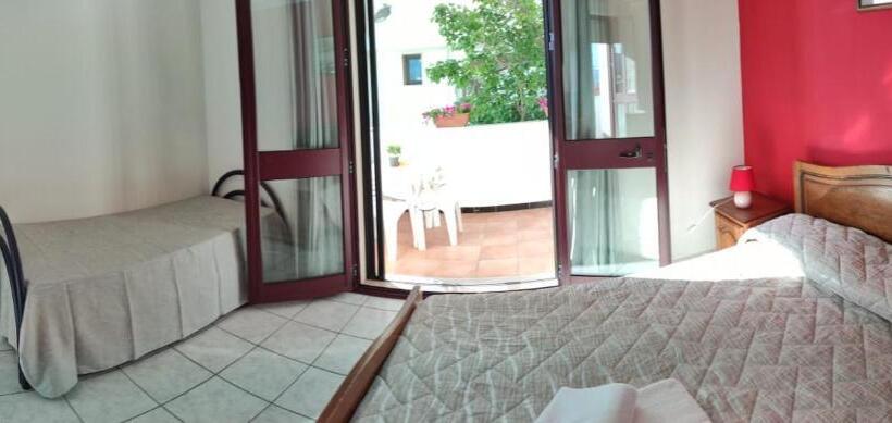 Номер Стандарт с Террасой, La Palma Residence Torre San Giovanni