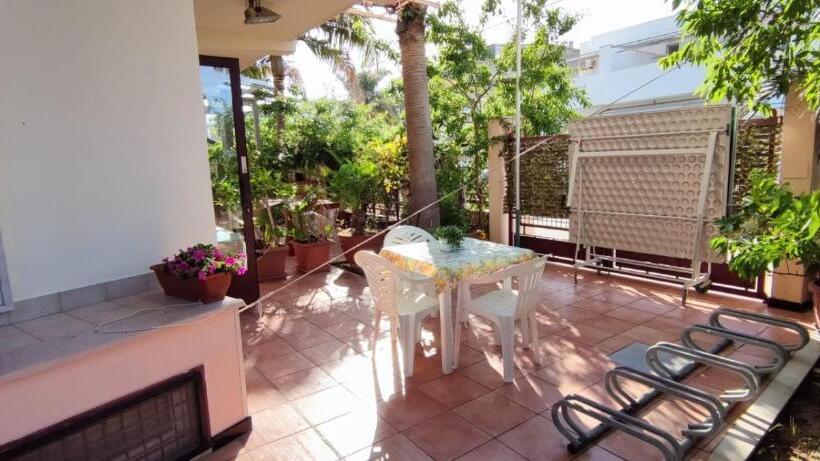 Студио Стандарт Вид на Сад, La Palma Residence Torre San Giovanni