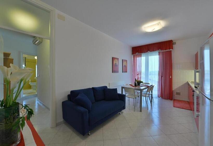 Apartamento Superior 1 Dormitório, Residence Mariavittoria