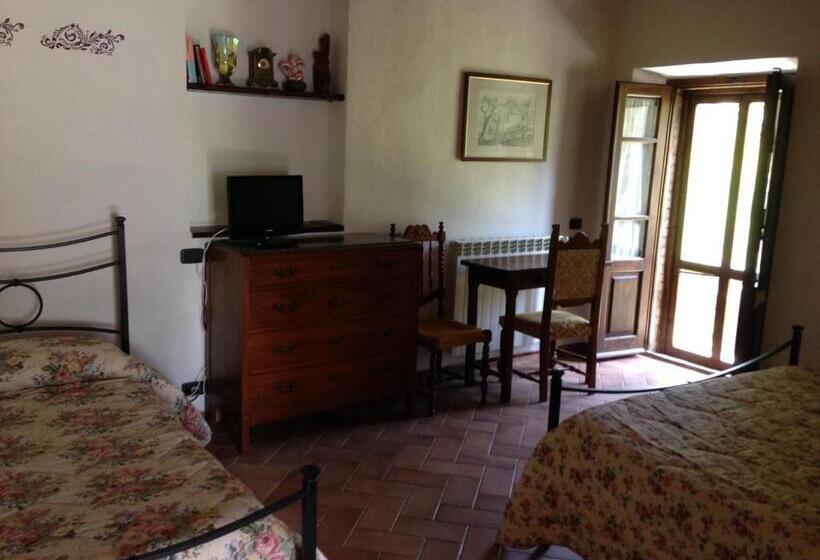 Четырехместный Номер Стандарт, Antico Casale Pozzuolo