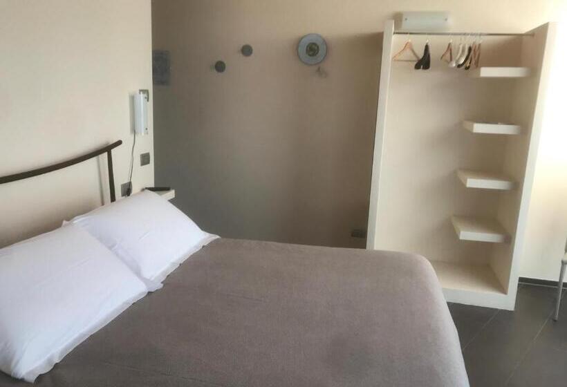 Quarto Estandar, Affittacamere Casamatta
