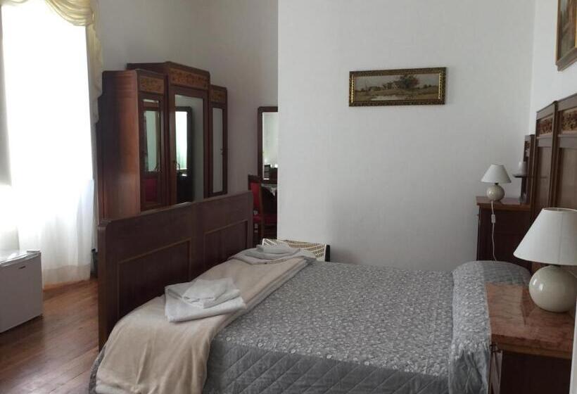 Люкс Вид на Море, B&b Villa Orchidea