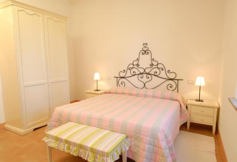 Полулюкс, Agriturismo Tenuta Conti Faina