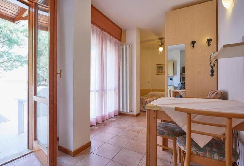 Студия Стандарт, Residence Piccolo