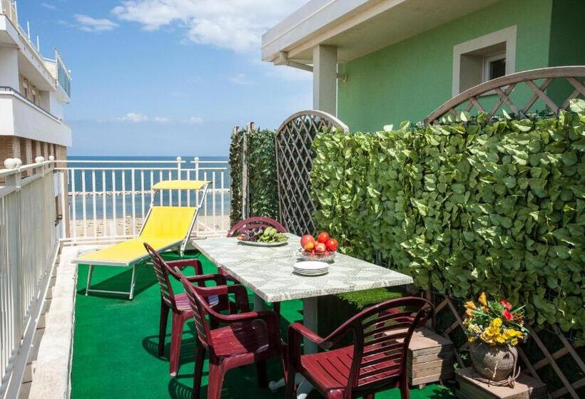２ベッドルームアパートメント, Beach Residence