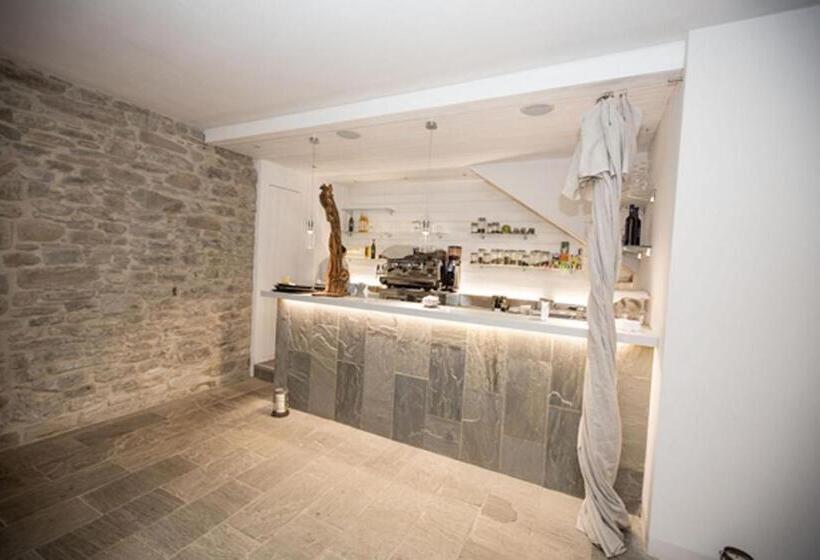 Четырехместный Номер Deluxe, Corte San Ruffillo Country Resort