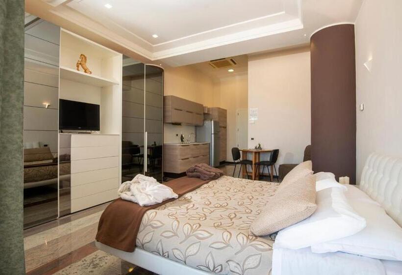 Люкс Вид на Сад, Residence Imperial