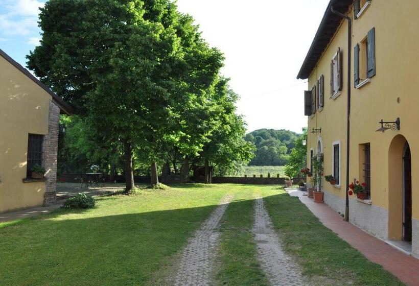 2 Bedroom Apartment Garden View, Agriturismo Gardenali