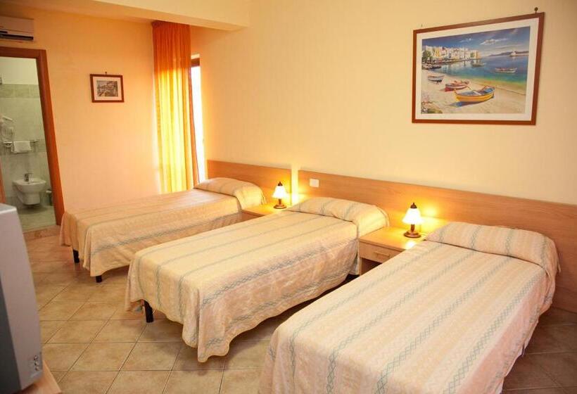 اتاق استاندارد, Caffè Nuovo 2 Holiday Rooms