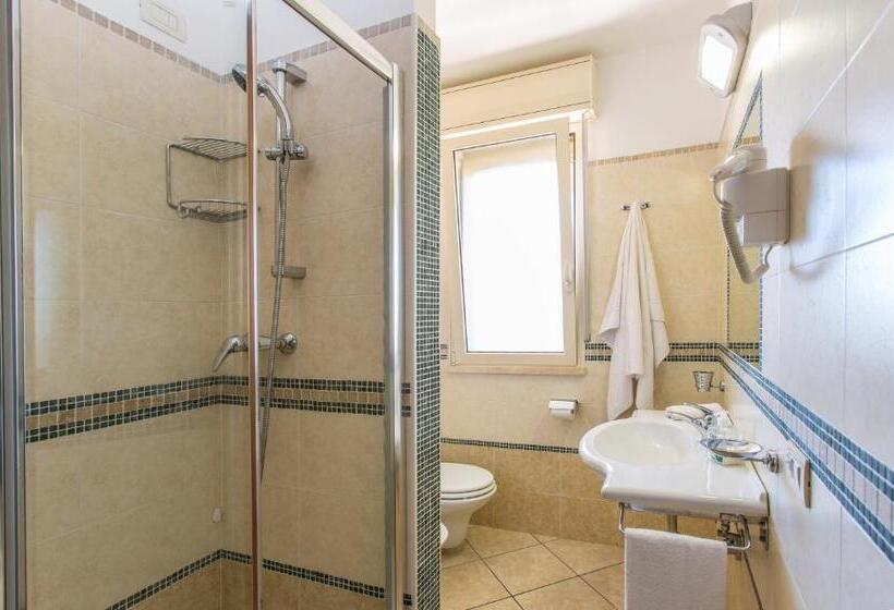 Апартаменты 1 Спальня, Residence Il Girasole 1