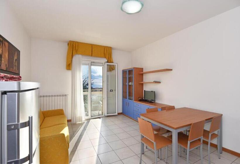 Апартаменты 1 Спальня Вид на Море с Балконом, Villa Olga