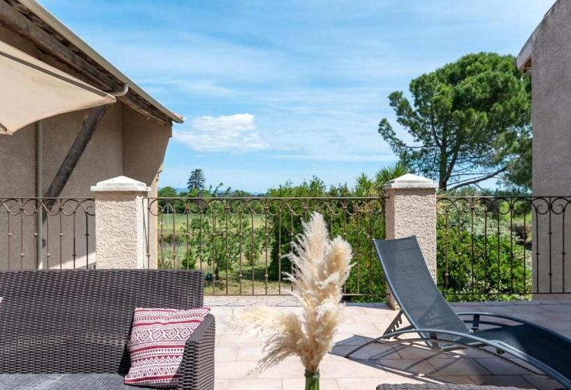テラスつきの２ベッドルームアパートメント, La Gourgasse Vieille