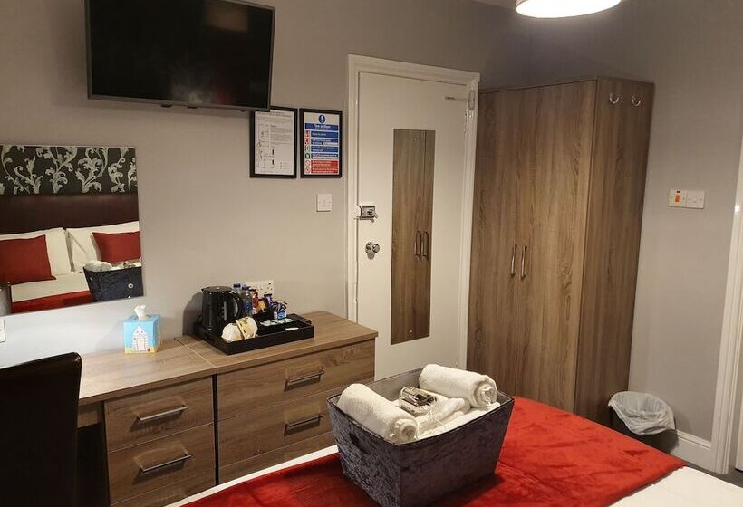 اتاق استاندارد, The Braemar Southport
