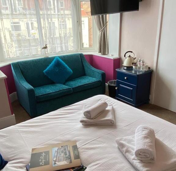 Семейный Номер Классика, The Bayridge Guest House