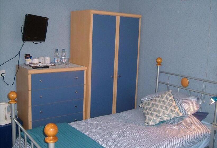 Номер Стандарт, Tremains Guest House