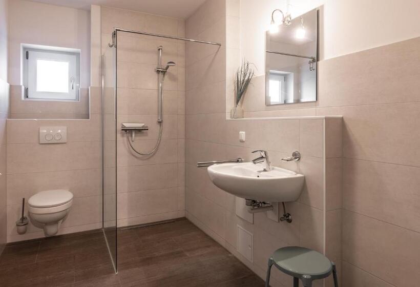 Студия Стандарт, Living Neuburg