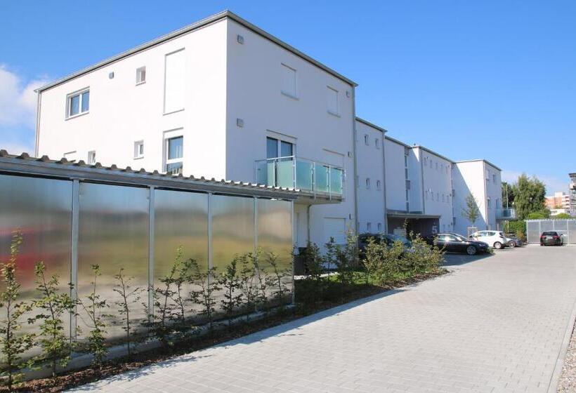 Студия Стандарт, Living Neuburg