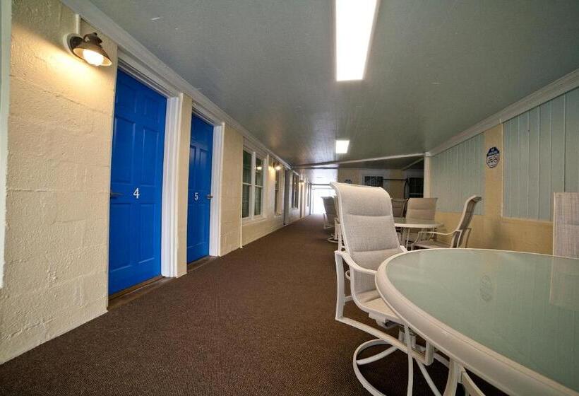 آپارتمان 1 خوابه با چشم‌انداز باغ, Georgianne Inn & Suites Check In 212 Butler Ave
