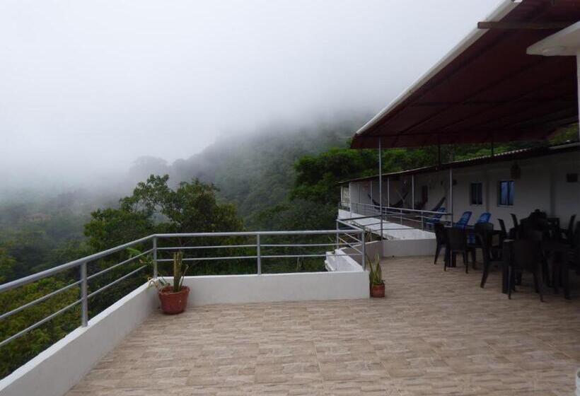 패밀리 룸, Hostal Alto De La Montaña