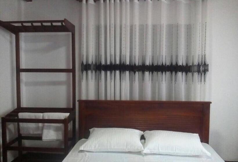 Номер Superior, Walawwa Matale