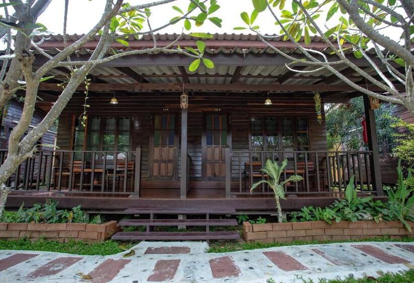 خانه 2 خوابه, Home At Chan Resort