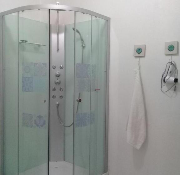 带共用浴室的标准房间, Hostal Casa Azul