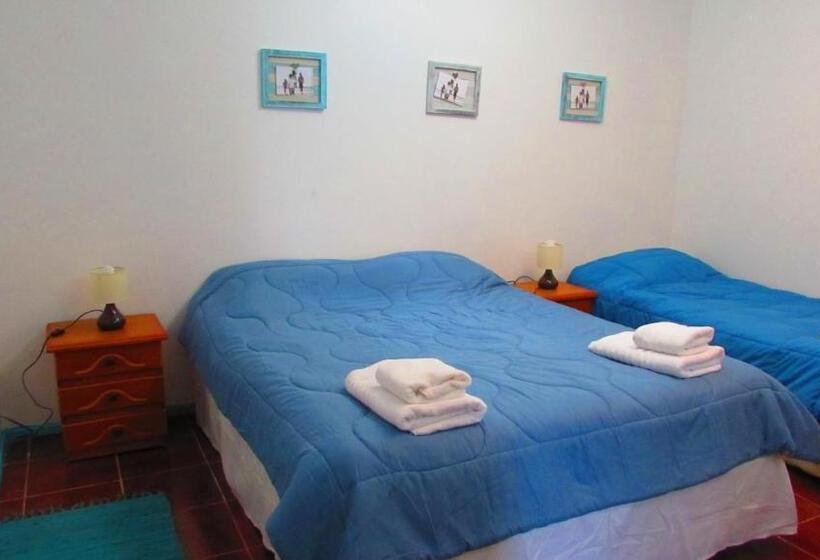 家庭间, Hostal Casa Azul