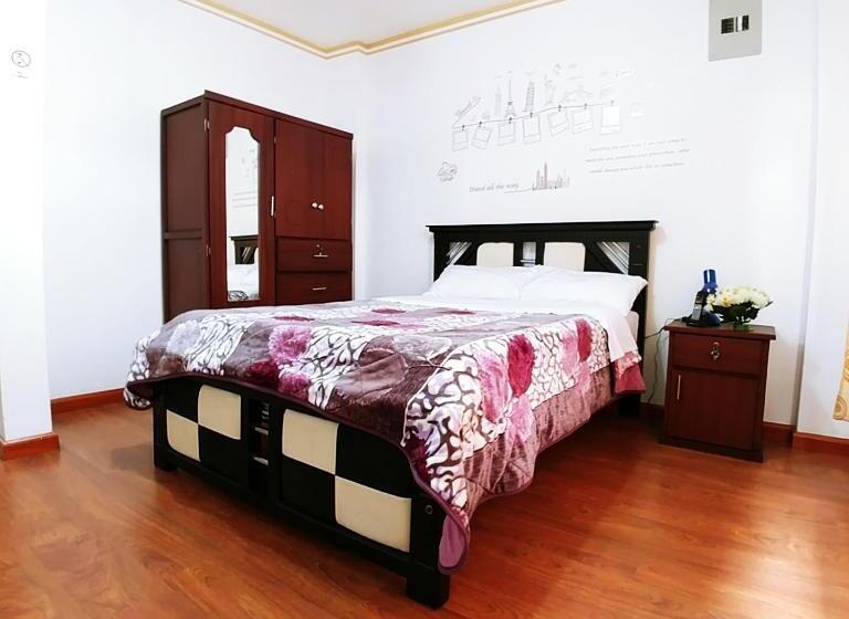 스탠다드 룸, Hostal Arauco