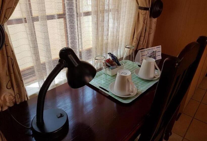 패밀리 룸, Marlot Guest House