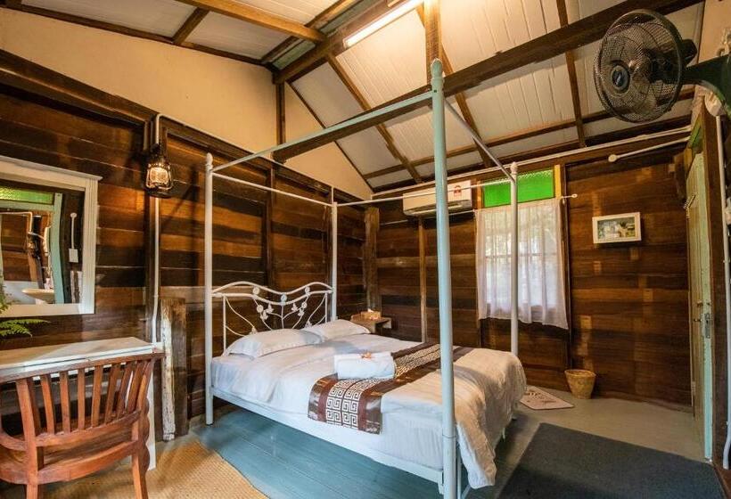 اتاق استاندارد با چشم‌انداز باغ, Nature Fruit Farm   Private Estate