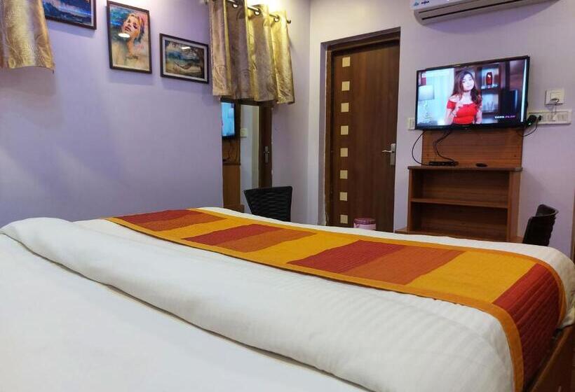 Номер Deluxe, Shaleen Elegance Homestay Nakki Lake 400 Meters