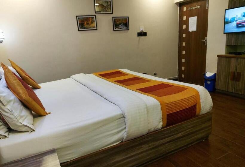 Номер Superior, Shaleen Elegance Homestay Nakki Lake 400 Meters