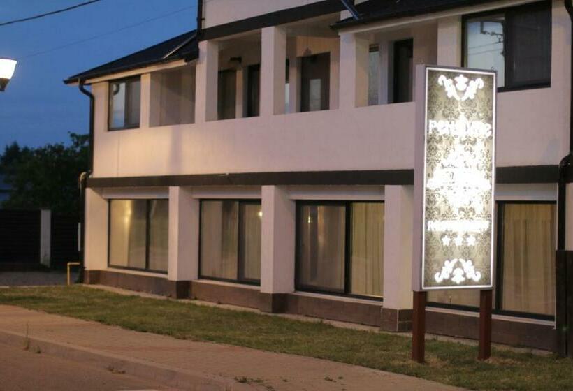 Номер Стандарт, La Conac