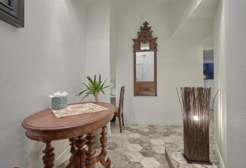 سوییت, Houston Towers, Downtown Med Ctr, Nrg, Adults Only