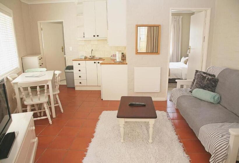 Люкс, The Winelands Guest House